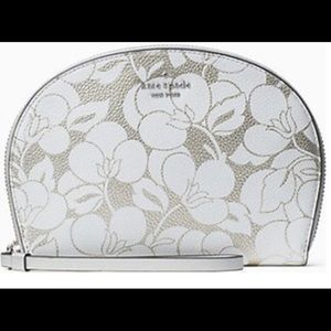 NWT Kate Spade🌸Half Moon Wristlet (breezy floral)